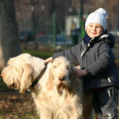 Per un bambino vivere a contatto con un animale è un'esperienza straordinaria e formativa